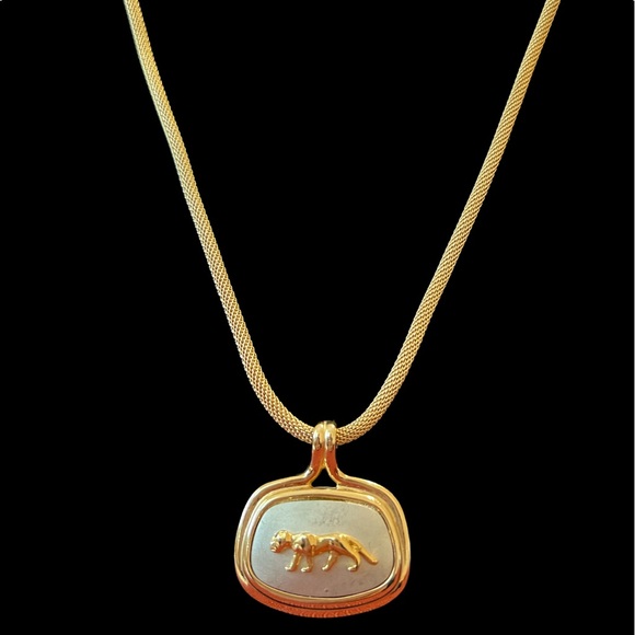 John Medeiros Jewelry - 🎉HP🎉Vintage John Medeiros panther mesh necklace